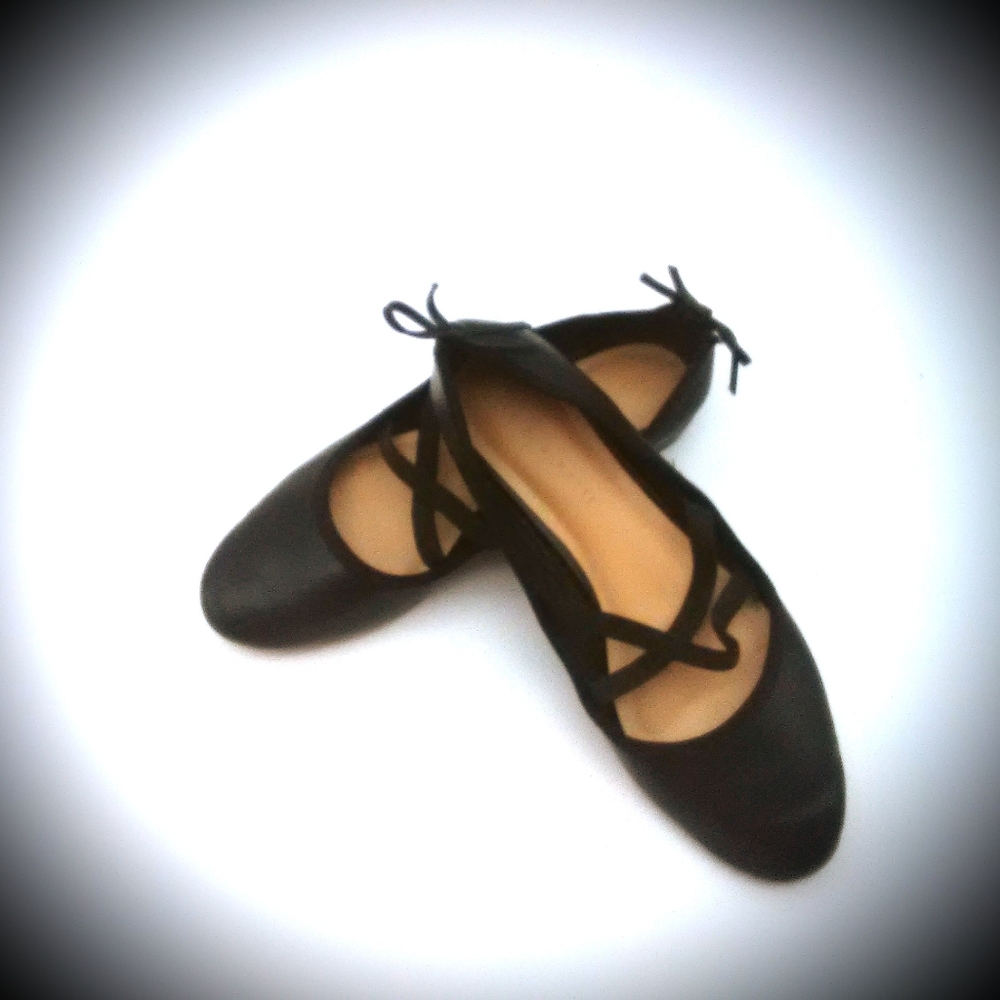 Women's Black Kelly&Katie Sz 9 Flats